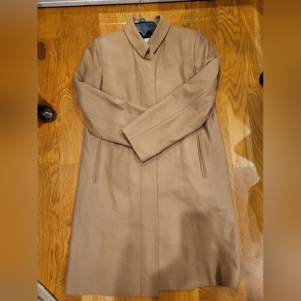Tan Harve Benard Wool Trench sz. 10